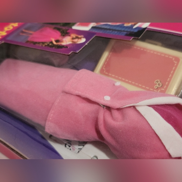 1984 Day to Night Barbie (Vintage Doll) - Picture 10 of 11